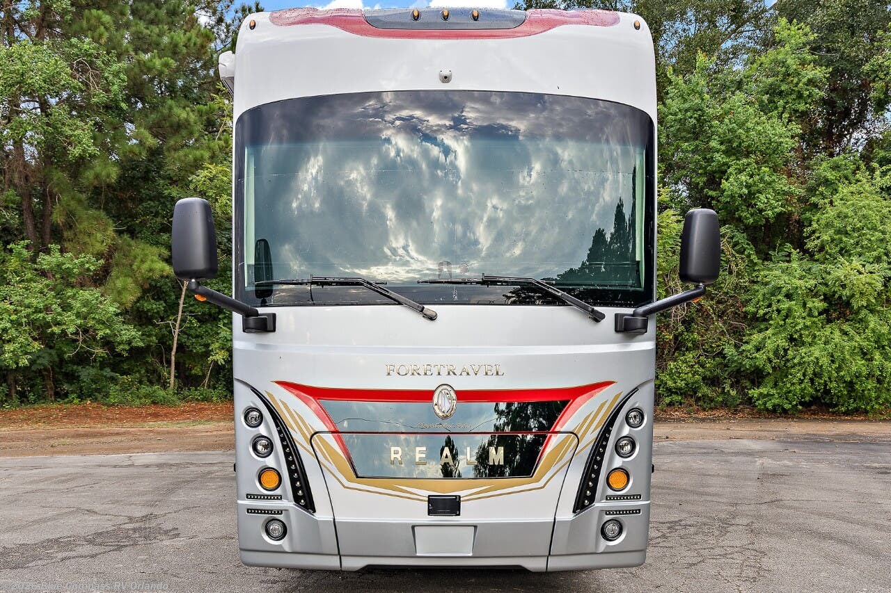 2027 Foretravel Realm FS605 Presidential Series  LV2 - New Class A For Sale by Blue Compass RV Orlando in Casselberry, Florida