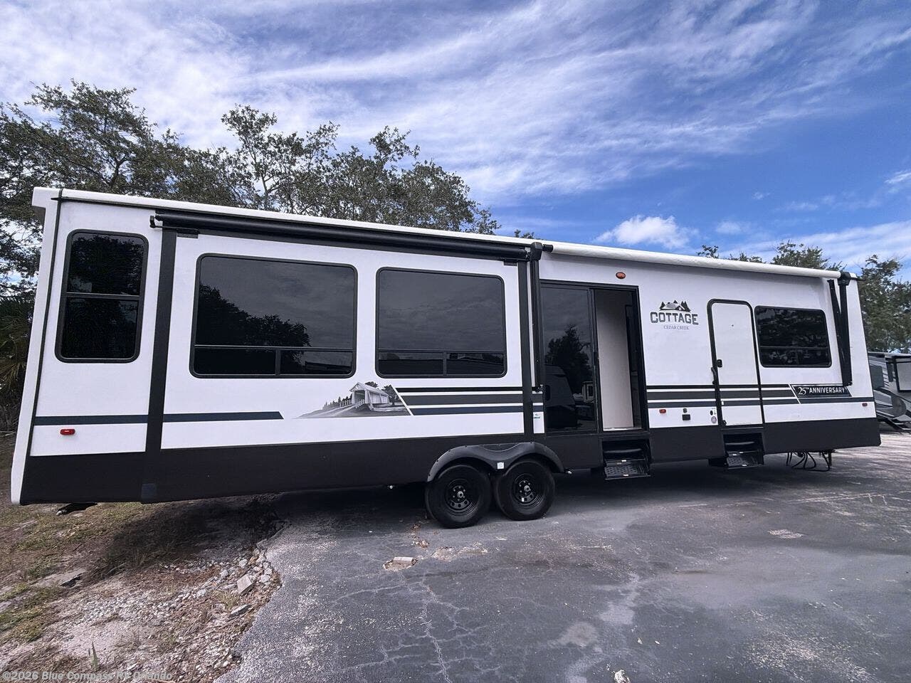 2024 Forest River Cedar Creek Cottage 40CBAR - Used Destination Trailer For Sale by Blue Compass RV Orlando in Casselberry, Florida