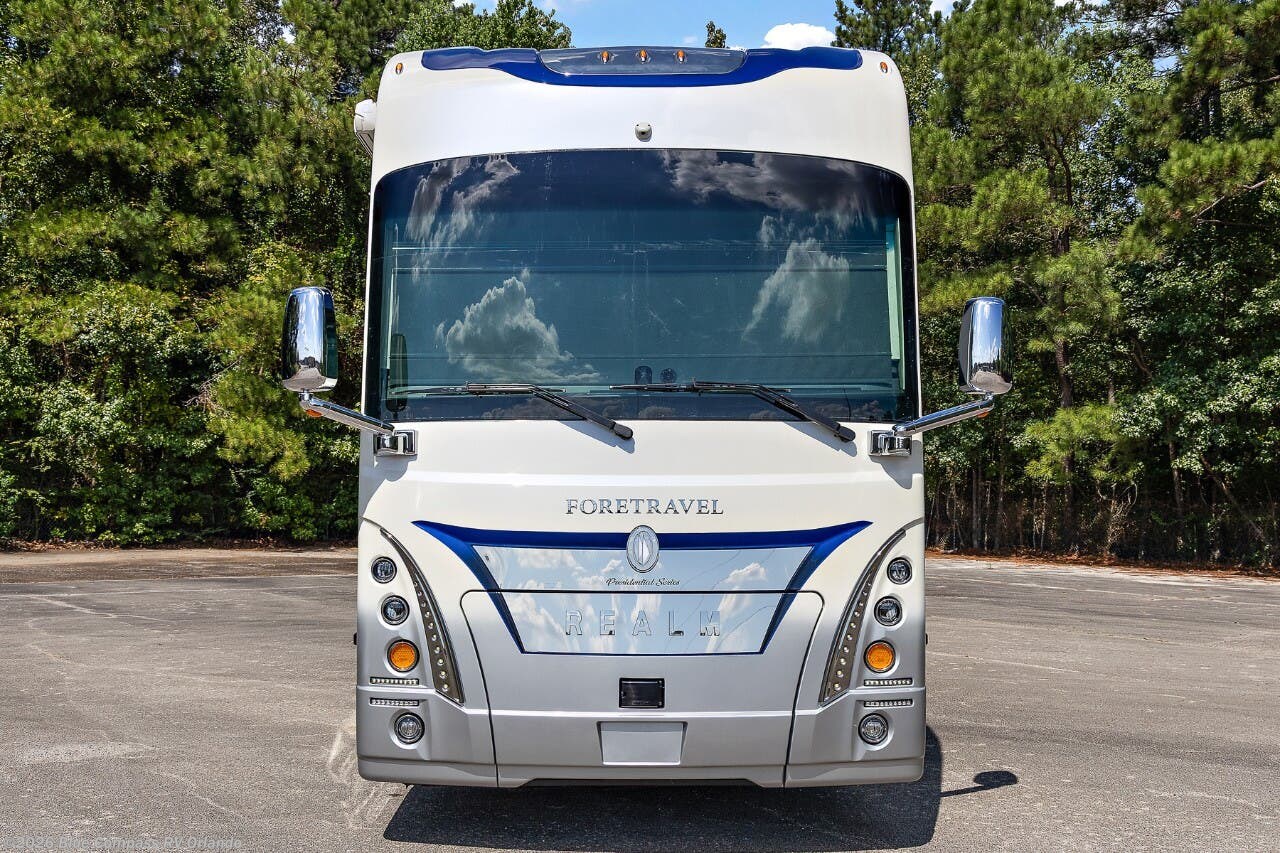 2027 Realm FS605 LVB by Foretravel from Blue Compass RV Orlando in Casselberry, Florida