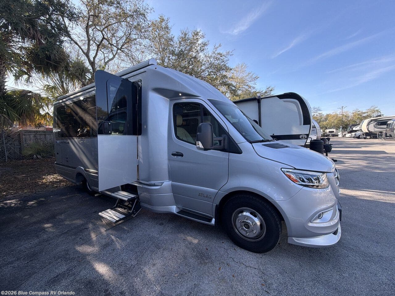 2022 Atlas TOMMY BAHAMA by Airstream from Blue Compass RV Orlando in Casselberry, Florida