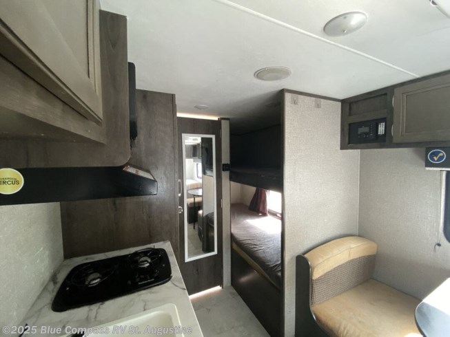 2020 Jayco Jay Flight SLX 7 174BH - 1 41803 4737207 291812629 ;maxwidth=653;maxheight=490;mode=pad