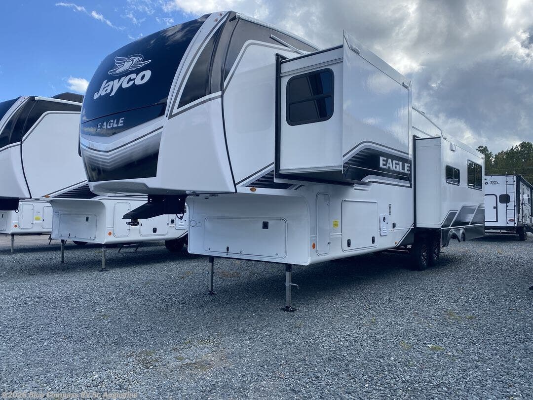 New 2026 Jayco Eagle 335LSTS available in St. Augustine, Florida