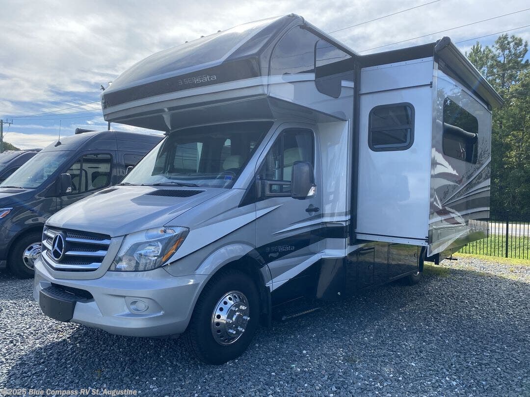 Used 2019 Dynamax Corp isata 3 24cb Isata 3 available in St. Augustine, Florida