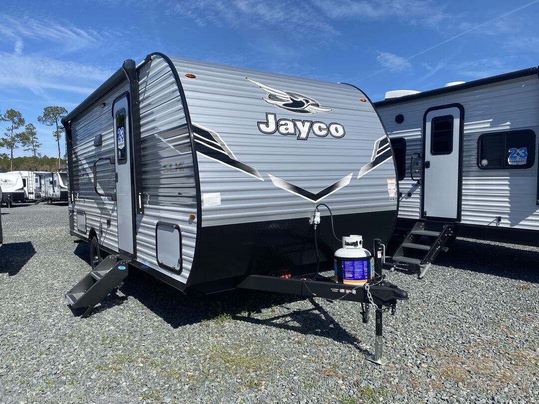 2026 Jayco Jay Flight SLX 197MB - New Travel Trailer For Sale by Blue Compass RV St. Augustine in St. Augustine, Florida