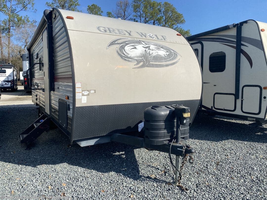 2018 Cherokee Grey Wolf 19SM by Forest River from Blue Compass RV St. Augustine in St. Augustine, Florida