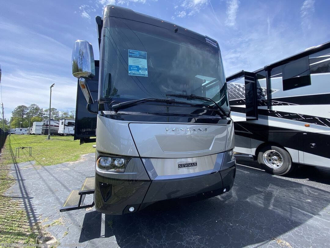 2023 Ventana 3407 by Newmar from Blue Compass RV St. Augustine in St. Augustine, Florida
