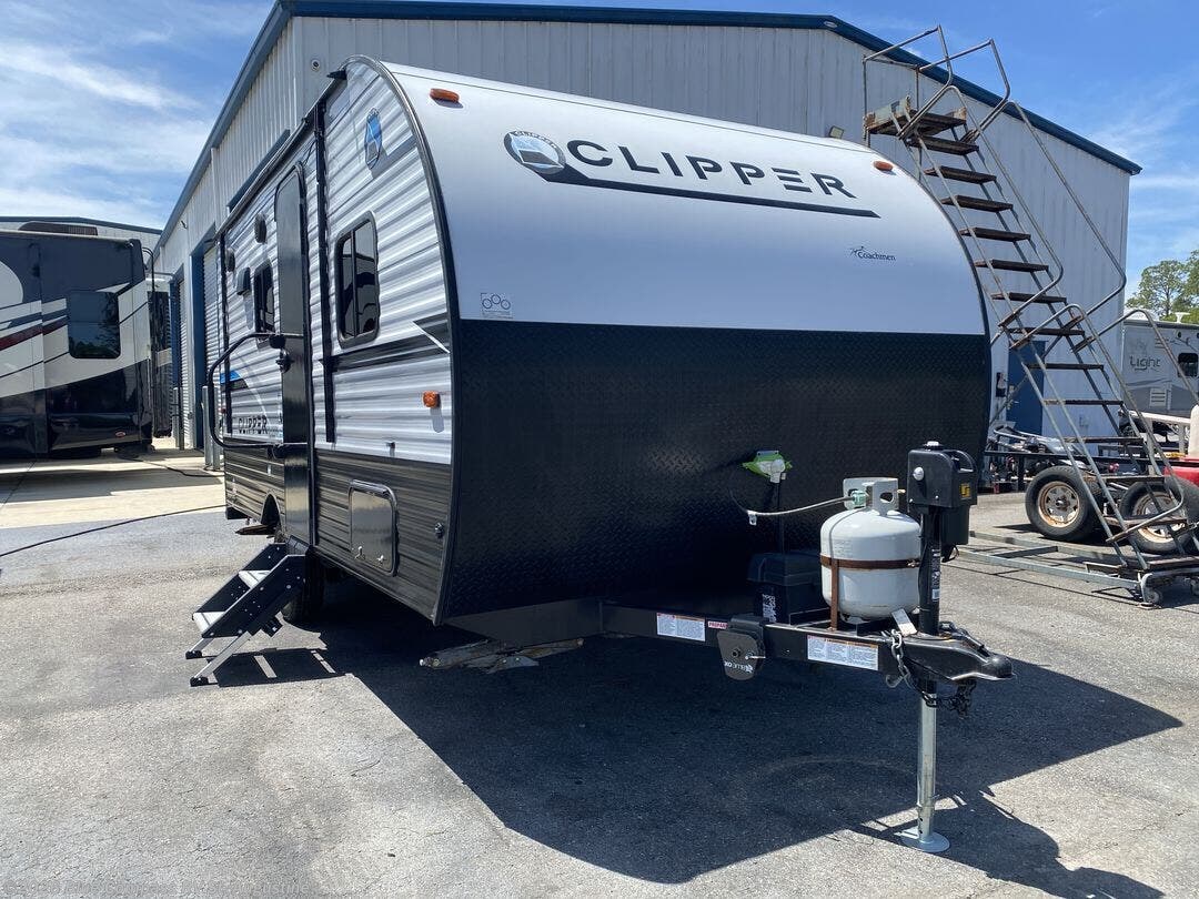 2022 Clipper Ultra-Lite 162RBU by Coachmen from Blue Compass RV St. Augustine in St. Augustine, Florida