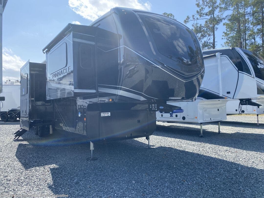 2022 Mobile Suites 41 FKMB by DRV from Blue Compass RV St. Augustine in St. Augustine, Florida