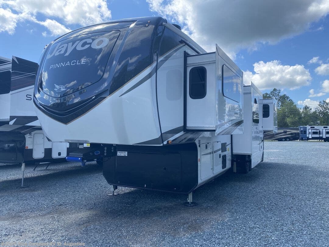 New 2026 Jayco Pinnacle 39FLOK available in St. Augustine, Florida