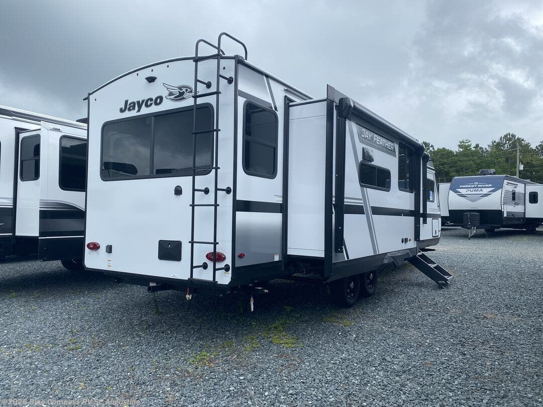 2027 Jay Feather 27MK by Jayco from Blue Compass RV St. Augustine in St. Augustine, Florida