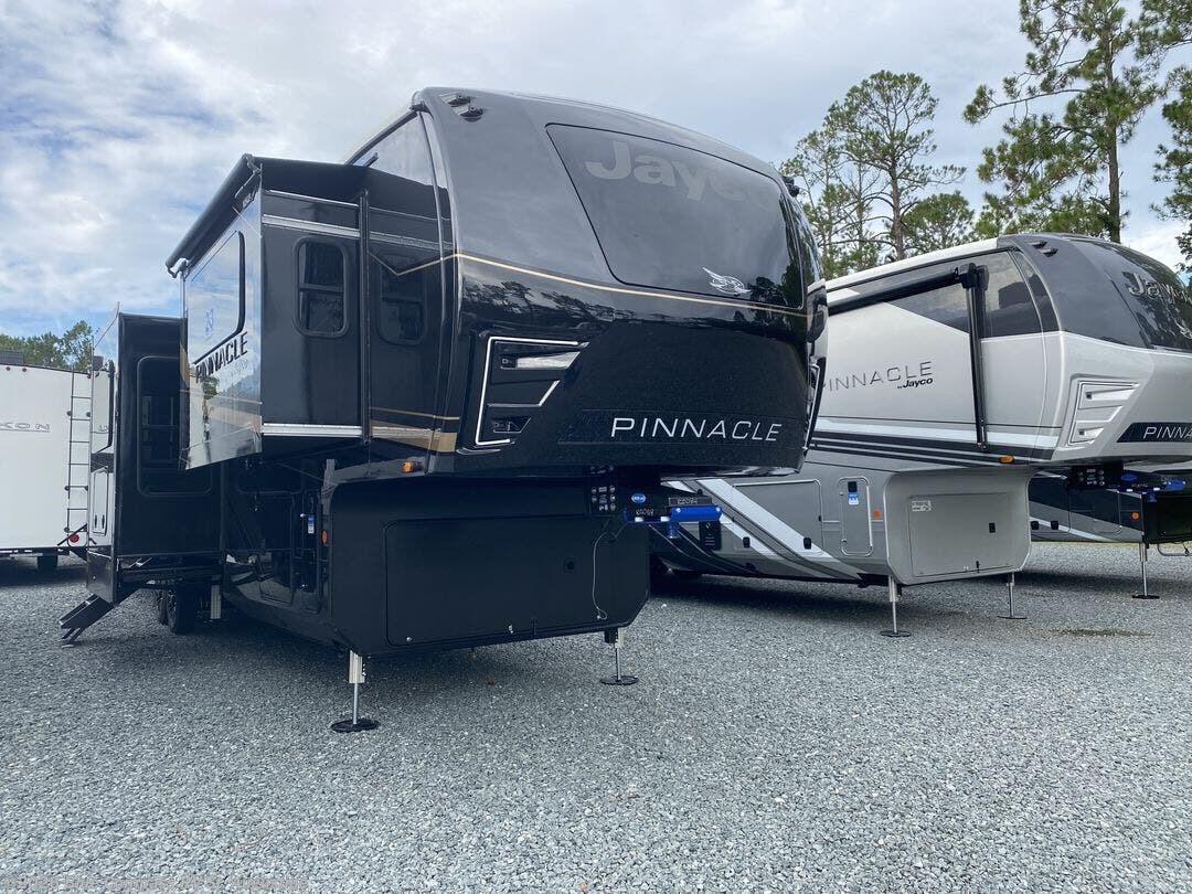 New 2027 Jayco Pinnacle 39FLOK available in St. Augustine, Florida