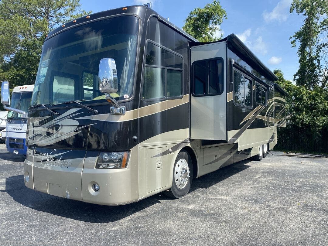 Used 2009 Tiffin Phaeton 42 QRH available in St. Augustine, Florida