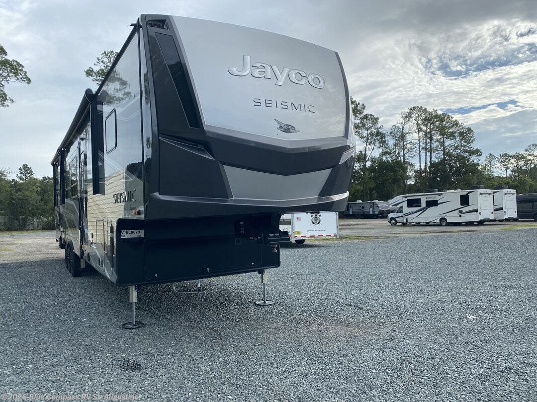2027 Seismic 395 by Jayco from Blue Compass RV St. Augustine in St. Augustine, Florida