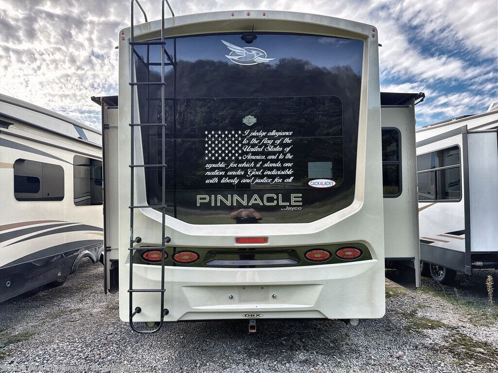2021 Pinnacle 32RLTS by Jayco from Blue Compass RV St. Augustine in St. Augustine, Florida