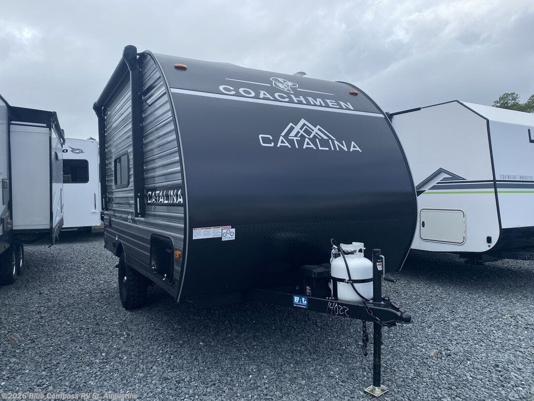 2026 Catalina Summit Series 7 134REX by Coachmen from Blue Compass RV St. Augustine in St. Augustine, Florida