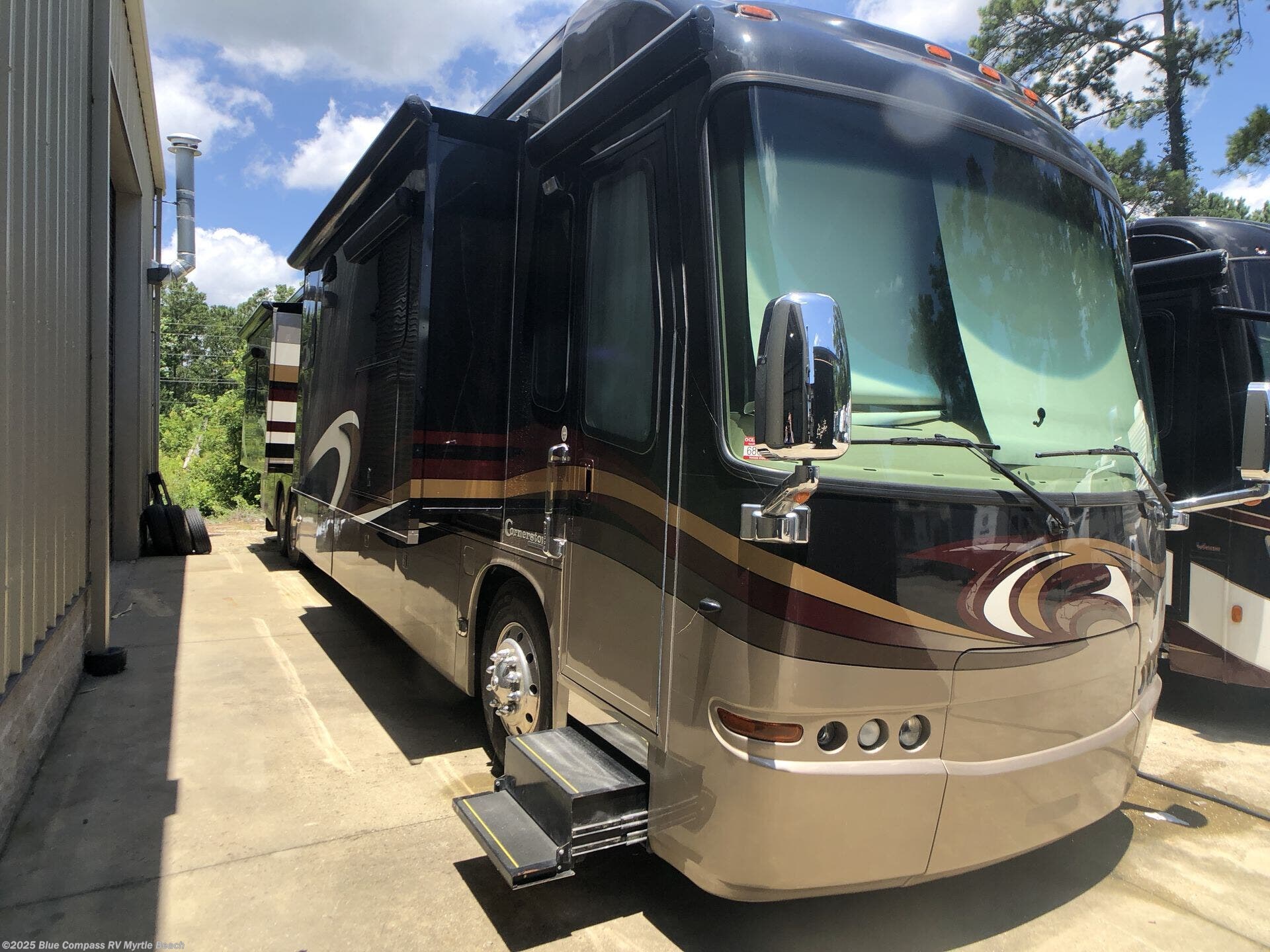 2012 Cornerstone 45DLQ by Entegra Coach from Blue Compass RV Myrtle Beach in Myrtle Beach, South Carolina
