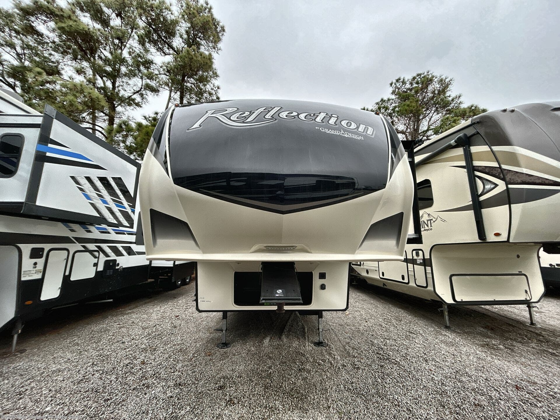 Used 2019 Grand Design Reflection 377RLS available in Myrtle Beach, South Carolina