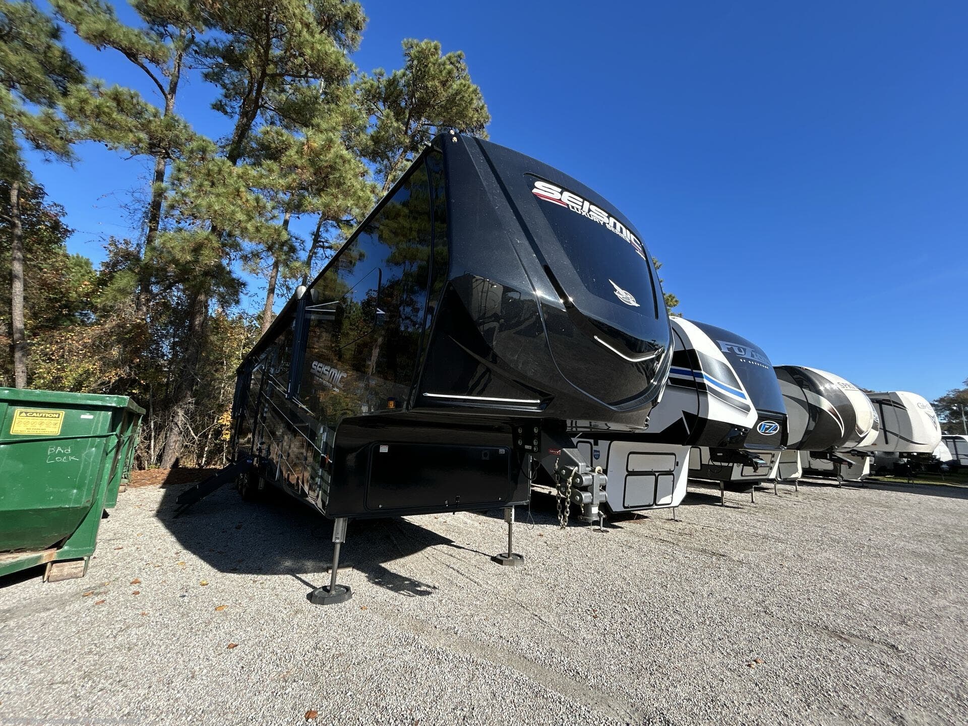 2023 Seismic Luxury Series 4113 by Jayco from Blue Compass RV Myrtle Beach in Myrtle Beach, South Carolina