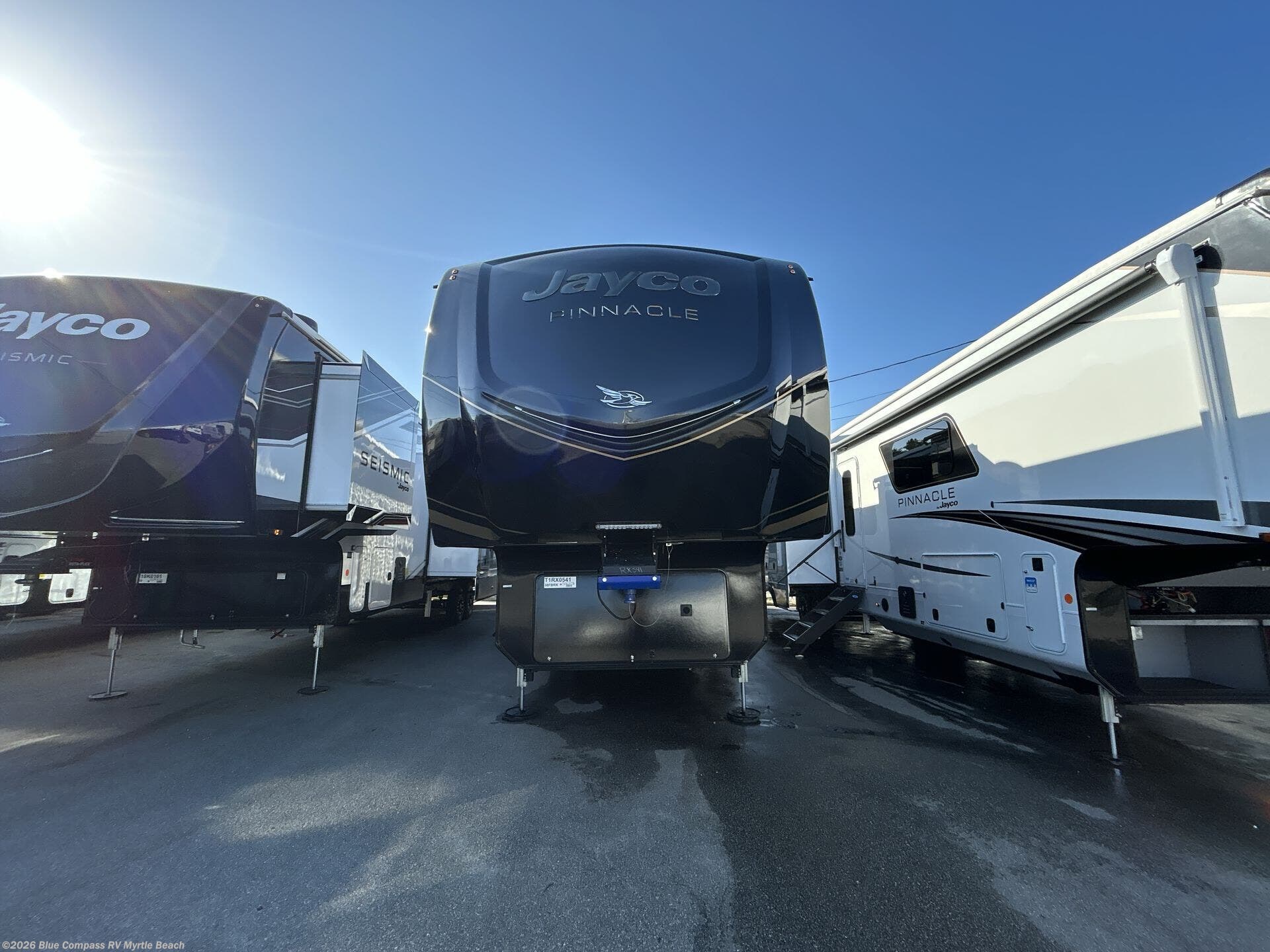 New 2026 Jayco Pinnacle 38FBRK available in Myrtle Beach, South Carolina