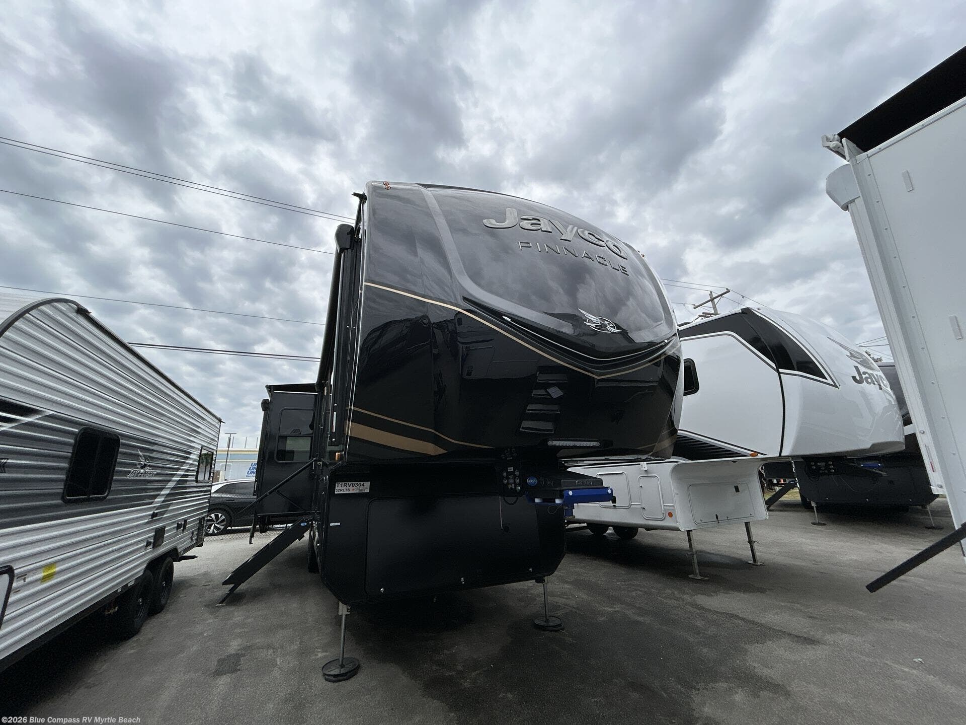 2026 Pinnacle 32RLTS by Jayco from Blue Compass RV Myrtle Beach in Myrtle Beach, South Carolina