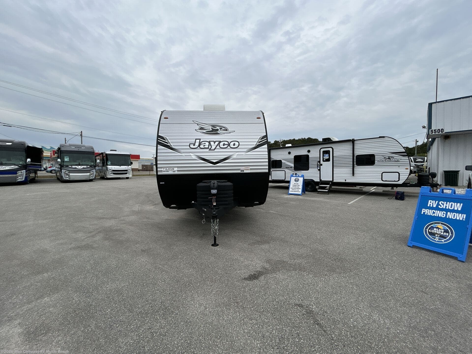 New 2026 Jayco Jay Flight SLX 295TBS available in Myrtle Beach, South Carolina
