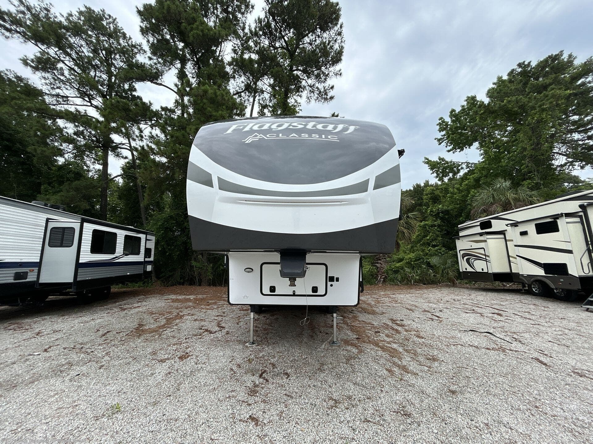 Used 2024 Forest River Flagstaff Classic 282RD available in Myrtle Beach, South Carolina