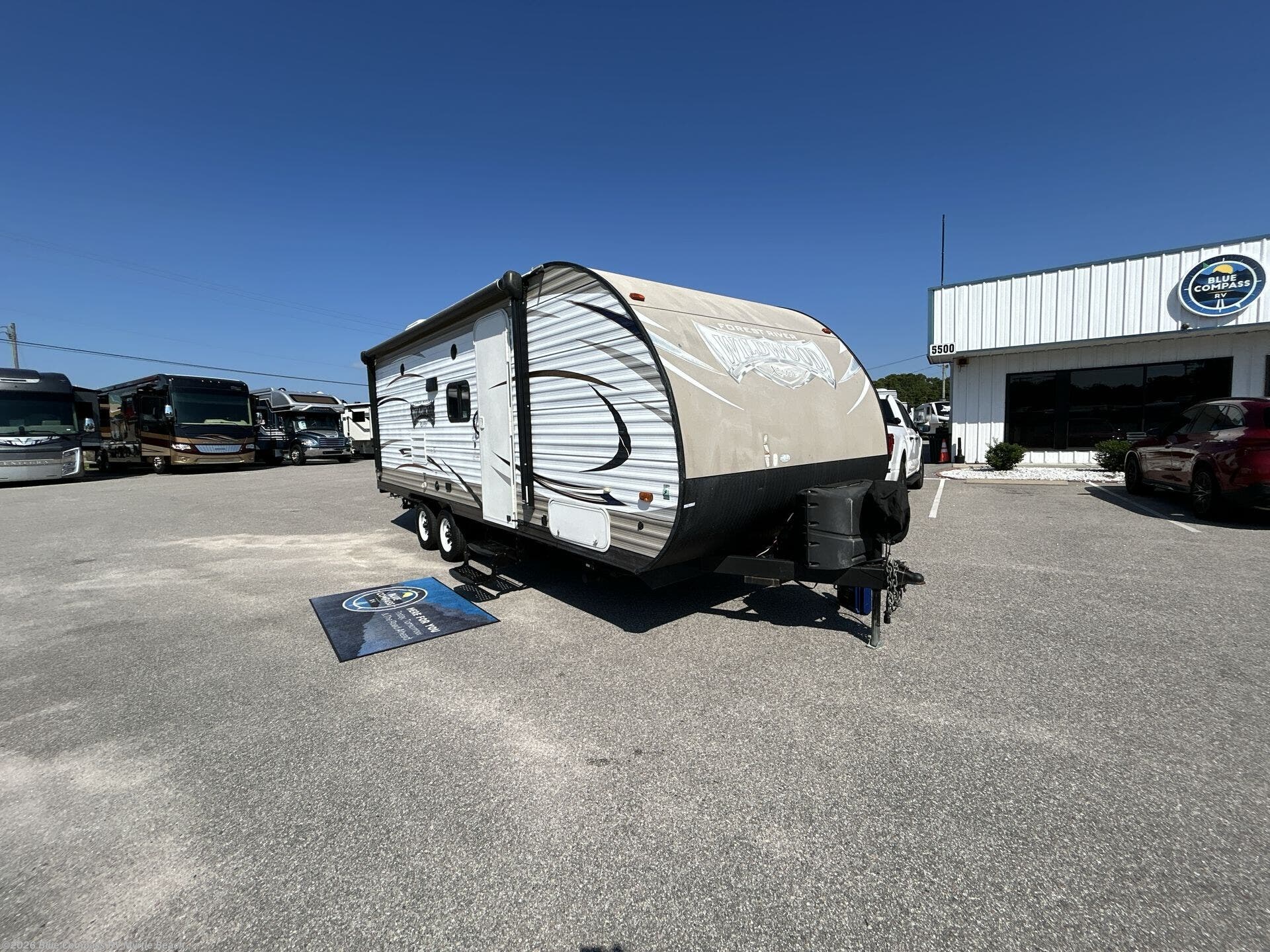 2017 Wildwood X-Lite 230BHXL by Forest River from Blue Compass RV Myrtle Beach in Myrtle Beach, South Carolina