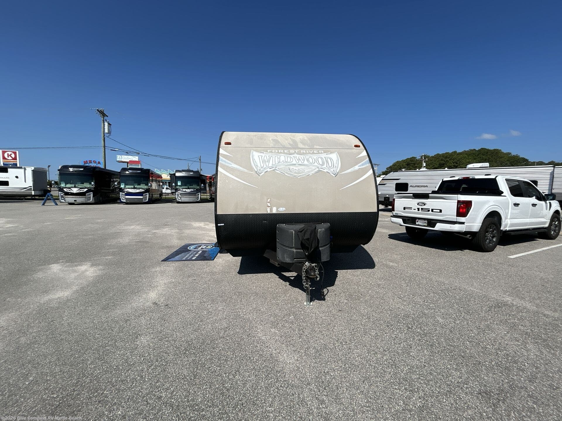 Used 2017 Forest River Wildwood X-Lite 230BHXL available in Myrtle Beach, South Carolina