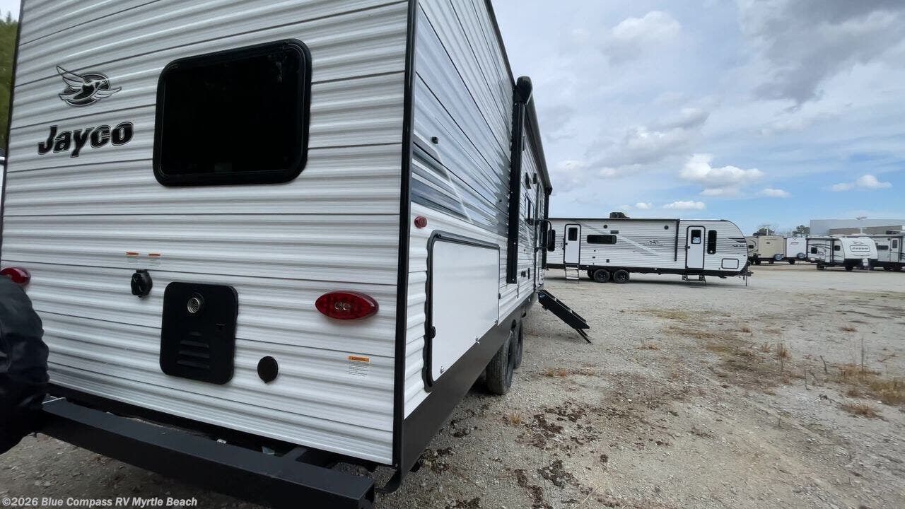 New 2026 Jayco Jay Flight SLX 261BHS available in Myrtle Beach, South Carolina