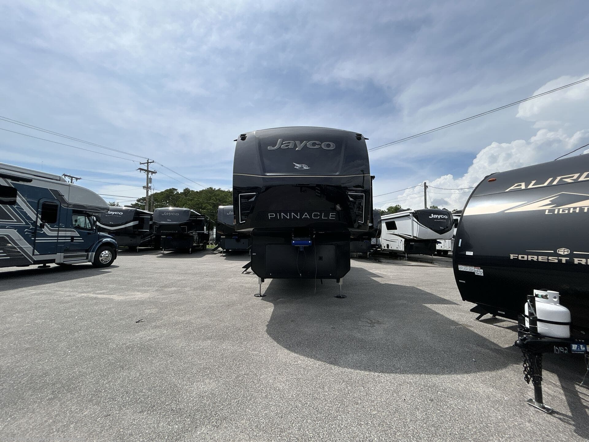New 2027 Jayco Pinnacle 38FBRK available in Myrtle Beach, South Carolina