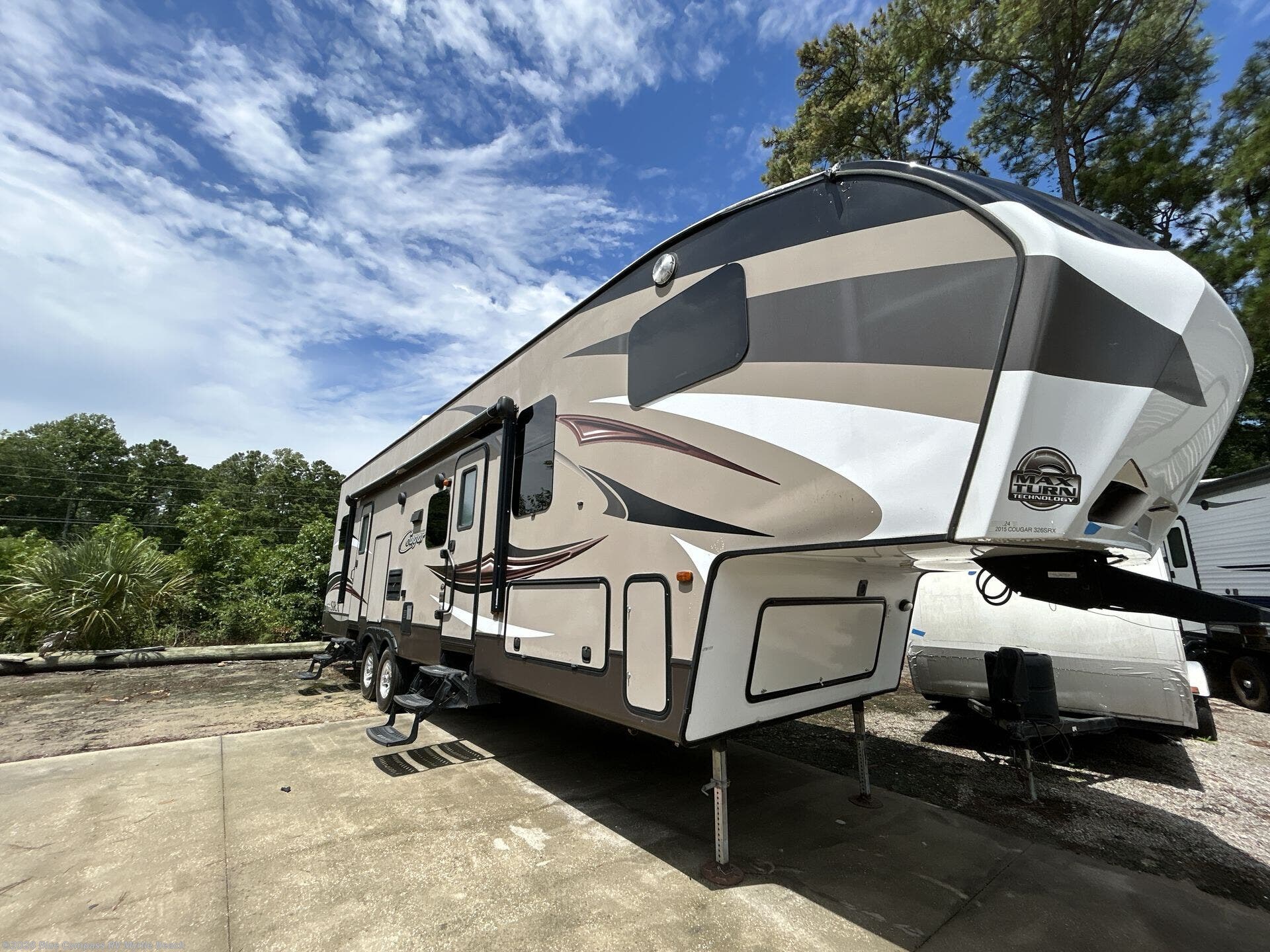 2015 Cougar 326SRX by Keystone from Blue Compass RV Myrtle Beach in Myrtle Beach, South Carolina