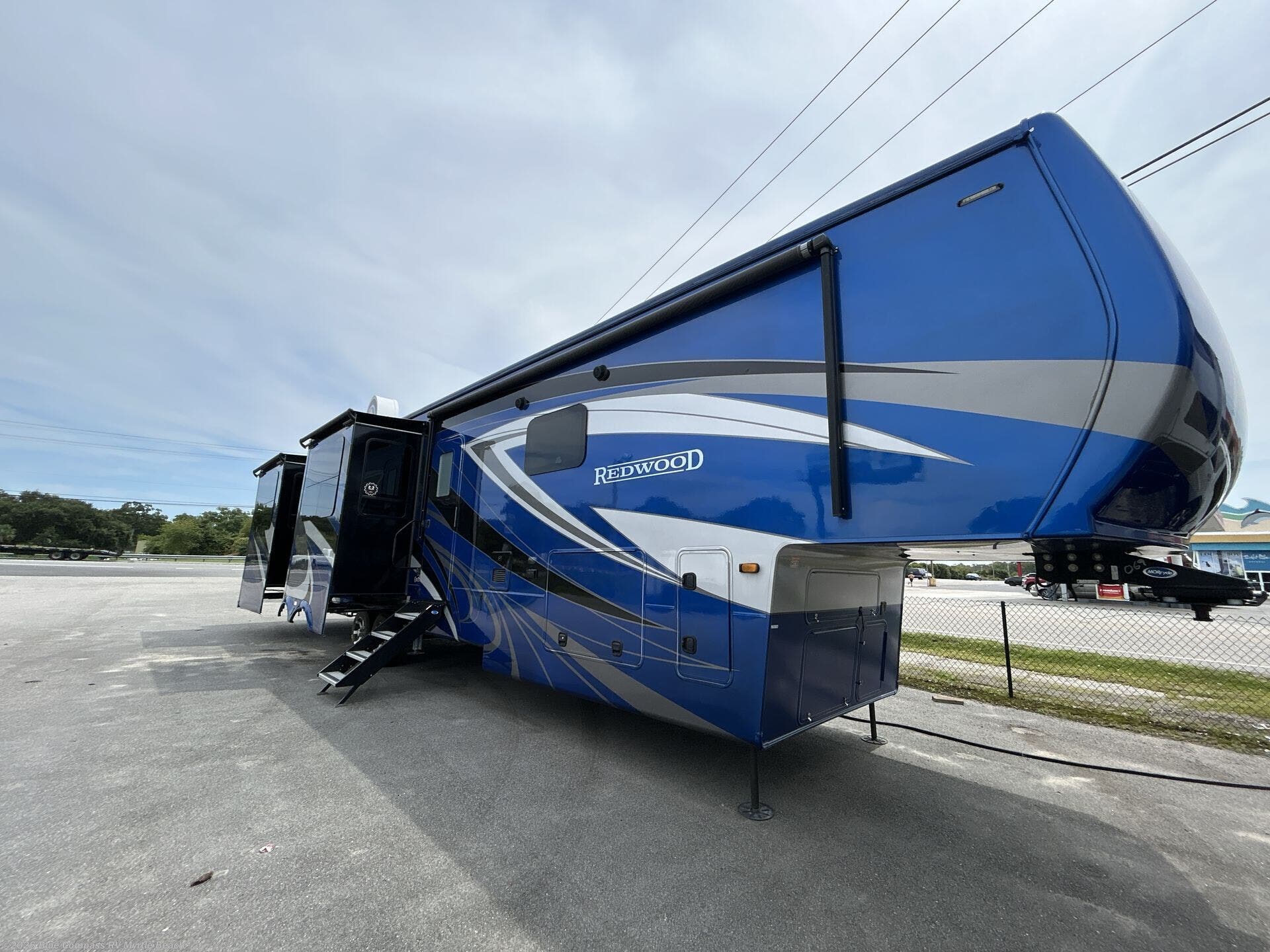 2023 Redwood 4150RD by Redwood RV from Blue Compass RV Myrtle Beach in Myrtle Beach, South Carolina