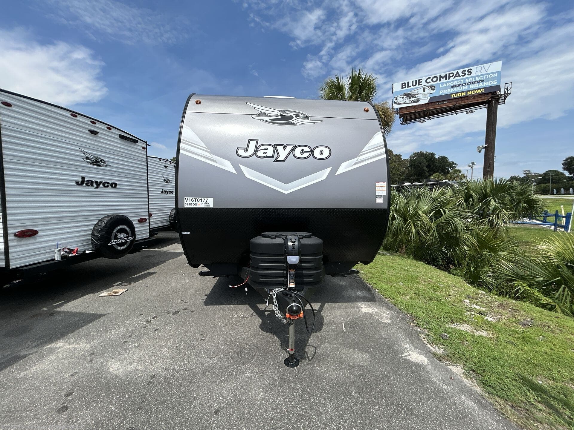 New 2027 Jayco Jay Flight 321BDS available in Myrtle Beach, South Carolina