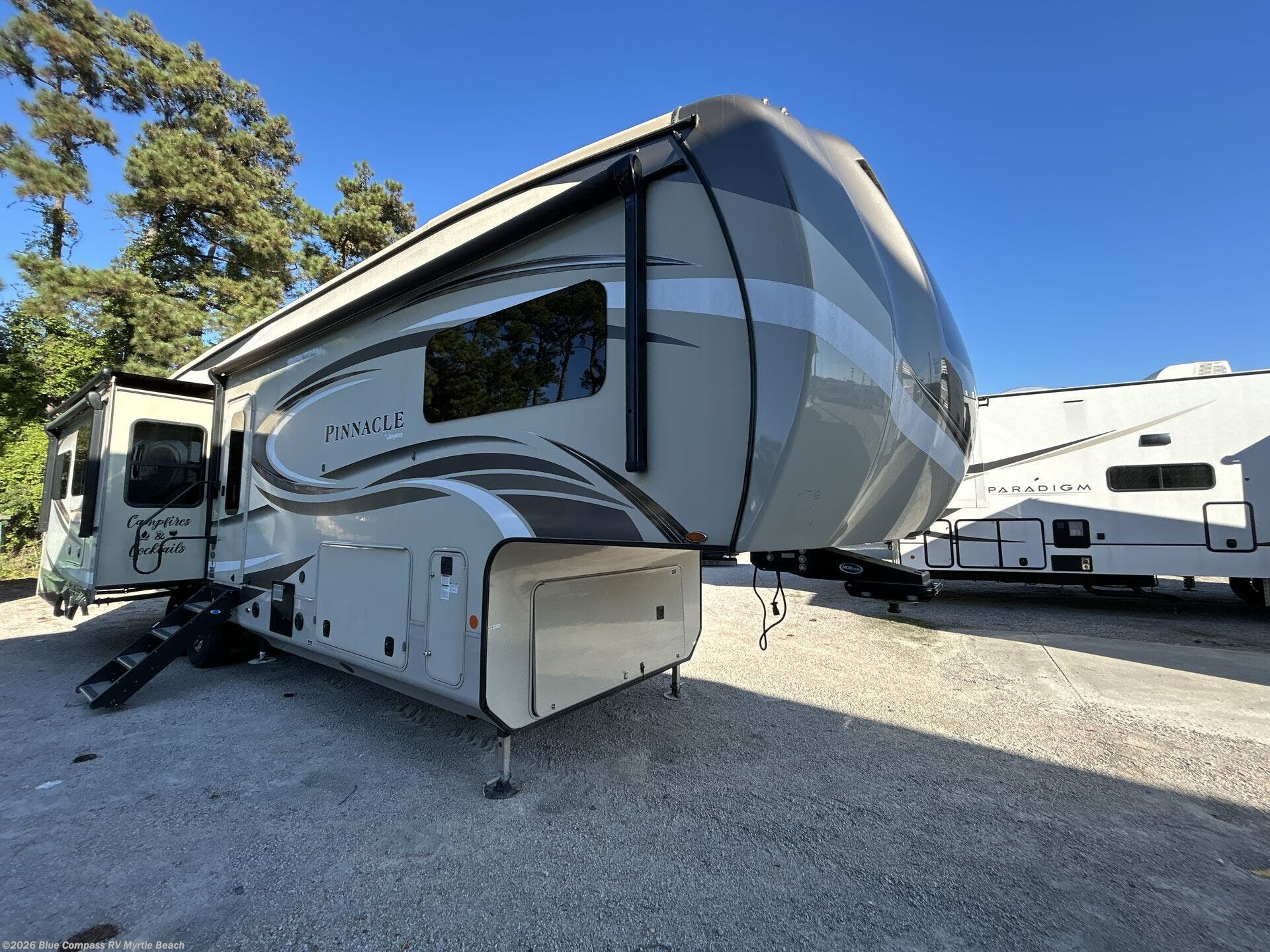 2019 Pinnacle 36SSWS by Jayco from Blue Compass RV Myrtle Beach in Myrtle Beach, South Carolina