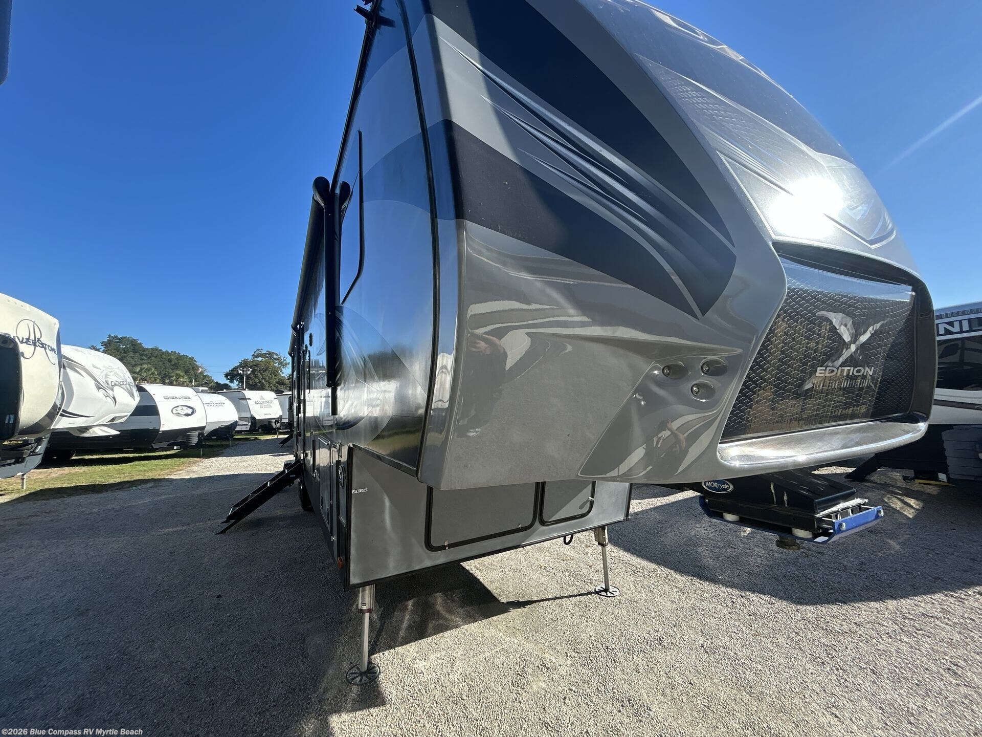 2018 Fuzion 369 by Keystone from Blue Compass RV Myrtle Beach in Myrtle Beach, South Carolina