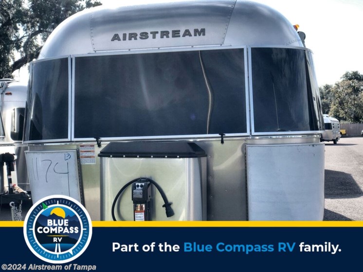 New 2024 Airstream Classic 30RB Twin available in Dover, Florida