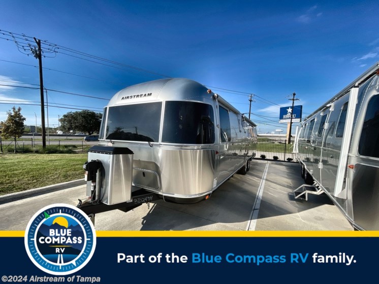 New 2024 Airstream Classic 33FB Twin available in Dover, Florida