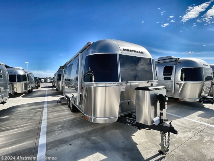 New 2024 Airstream International 23FB QUEEN available in Dover, Florida