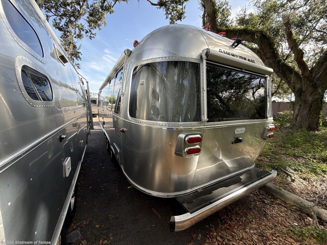 2025 Flying Cloud 27FB Queen by Airstream from Airstream of Tampa in Dover, Florida