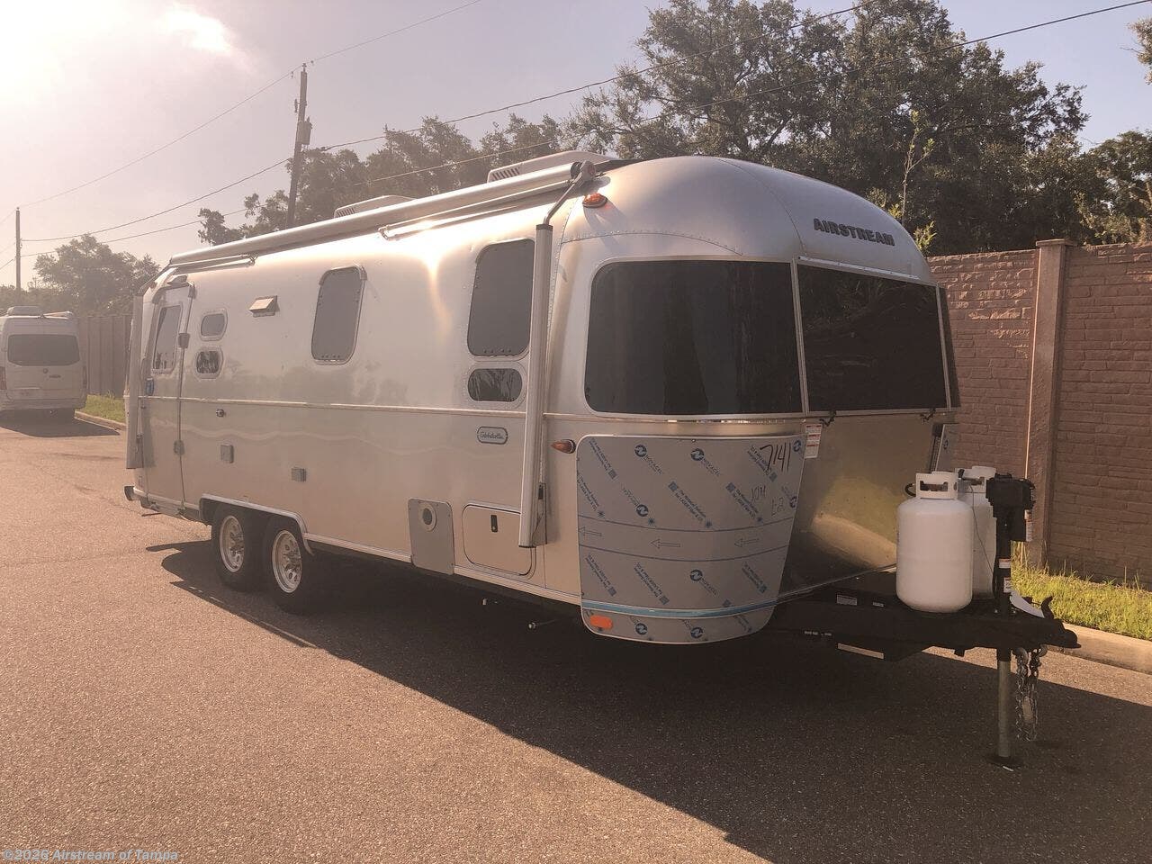 2026 Globetrotter 25FB Queen by Airstream from Airstream of Tampa in Dover, Florida