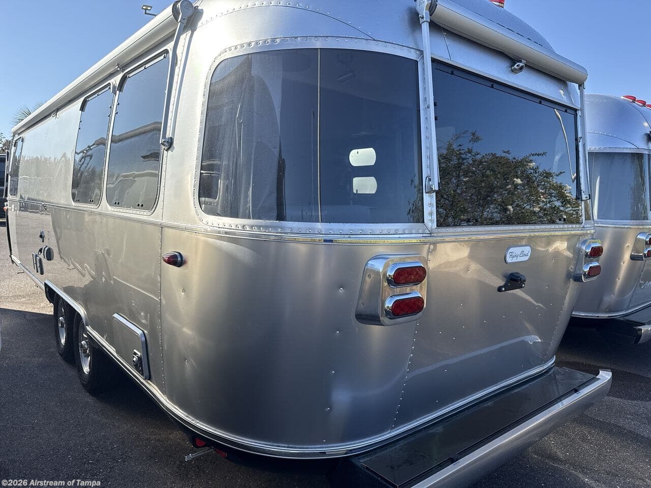 2026 Airstream Flying Cloud 27FB Queen - New Travel Trailer For Sale by Airstream of Tampa in Dover, Florida