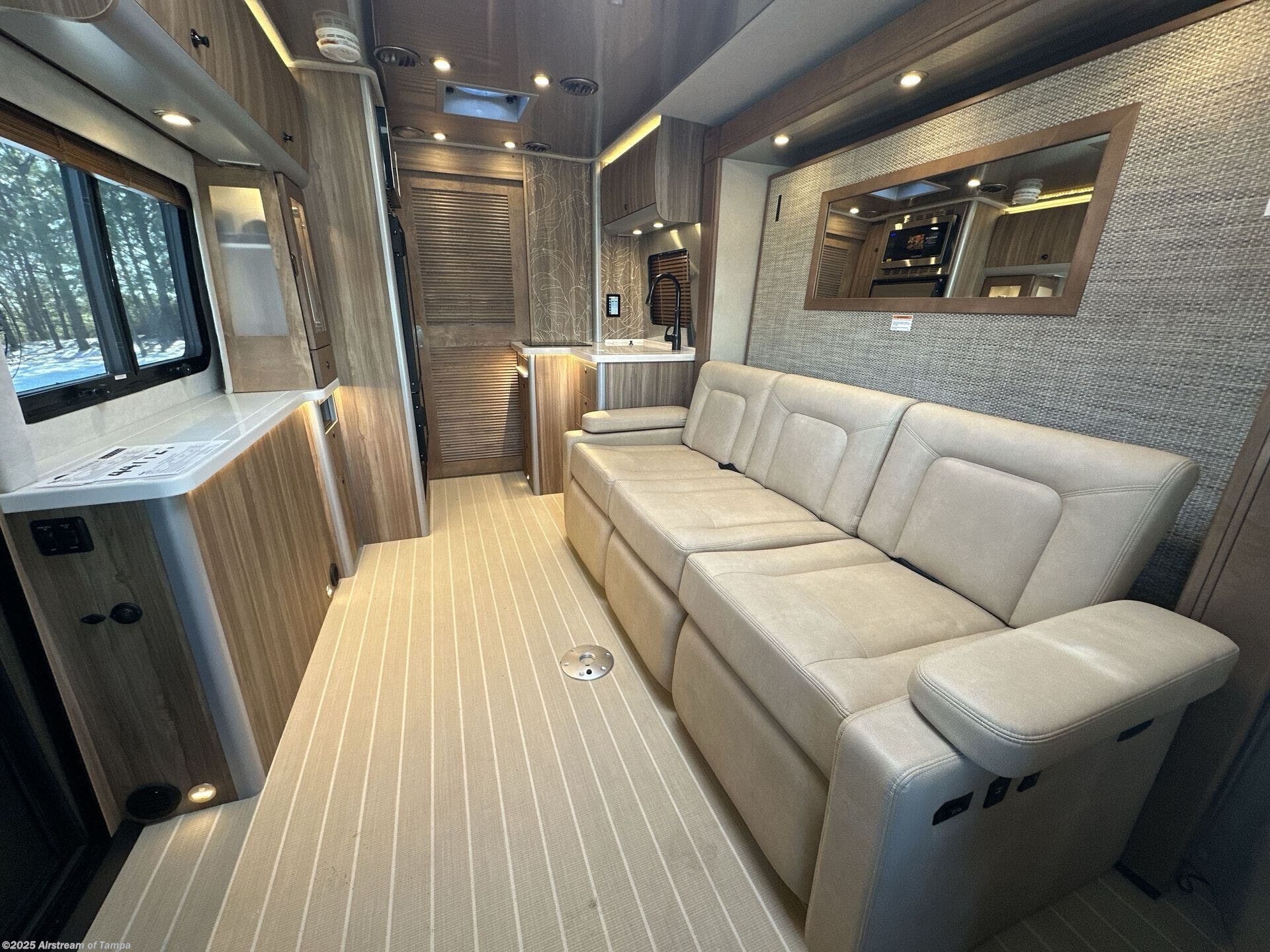 2025 Atlas Murphy Suite by Airstream from Airstream of Tampa in Dover, Florida