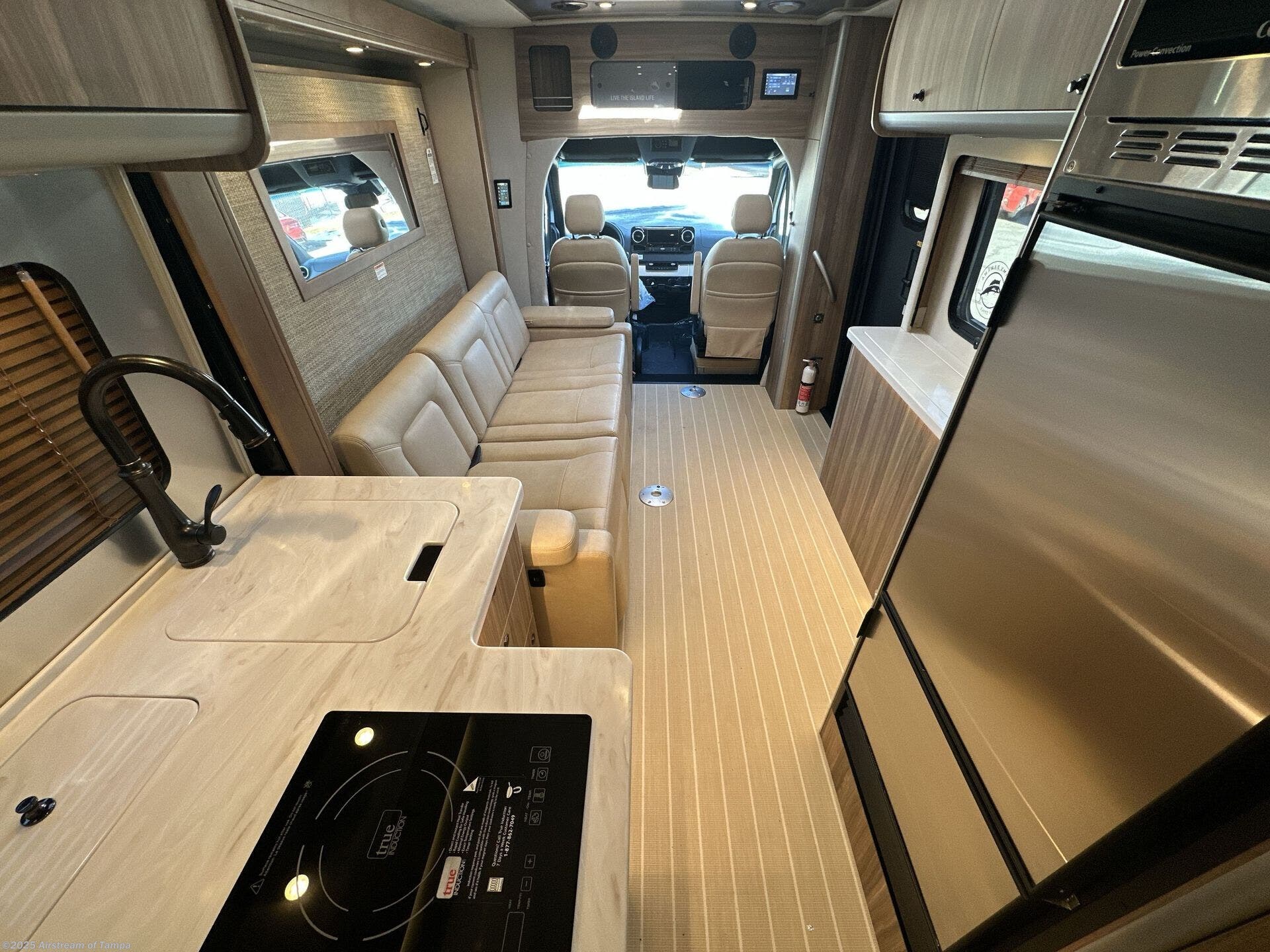 New 2025 Airstream Atlas Murphy Suite available in Dover, Florida