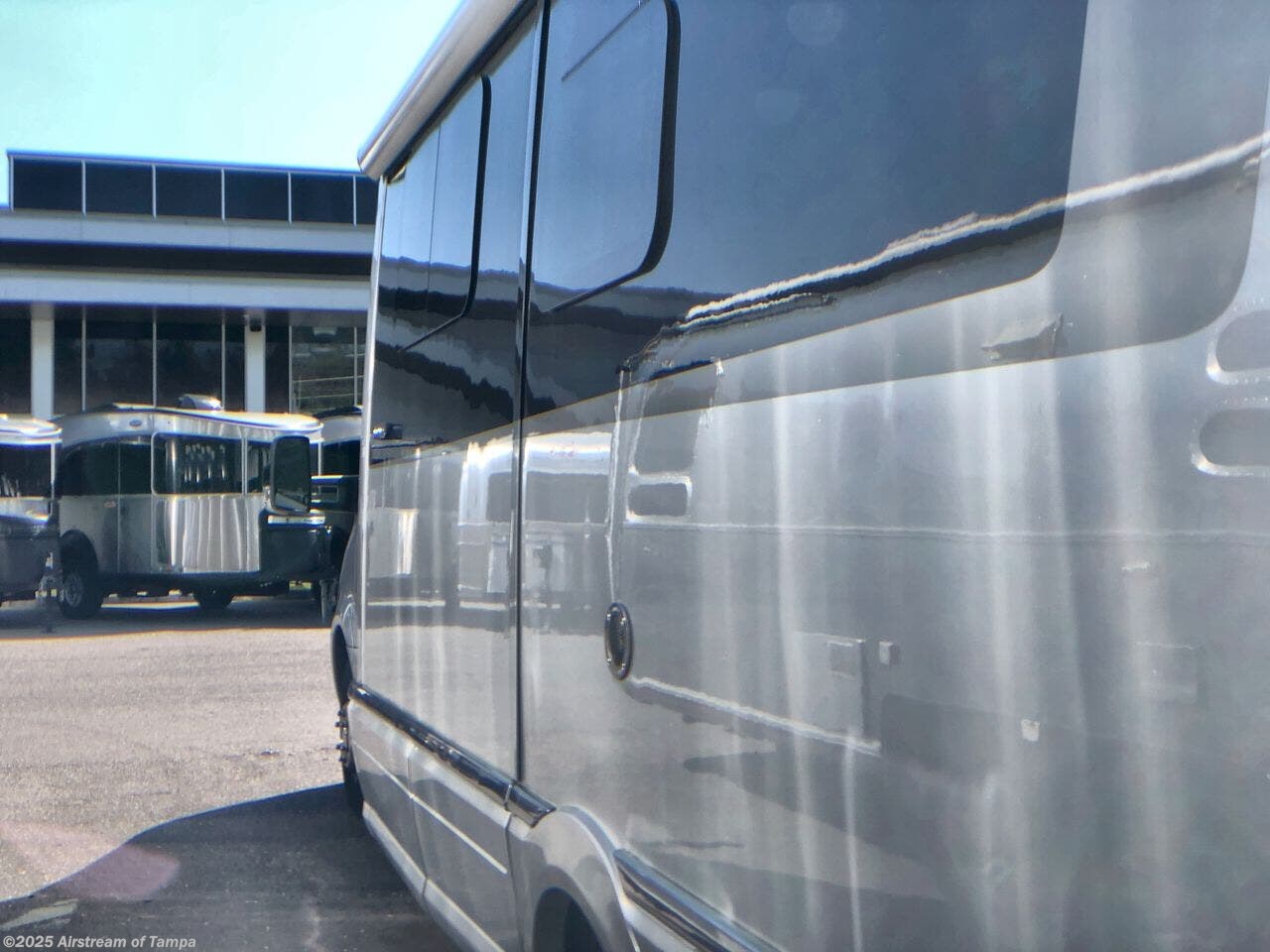 New 2026 Airstream Atlas Murphy Suite available in Dover, Florida