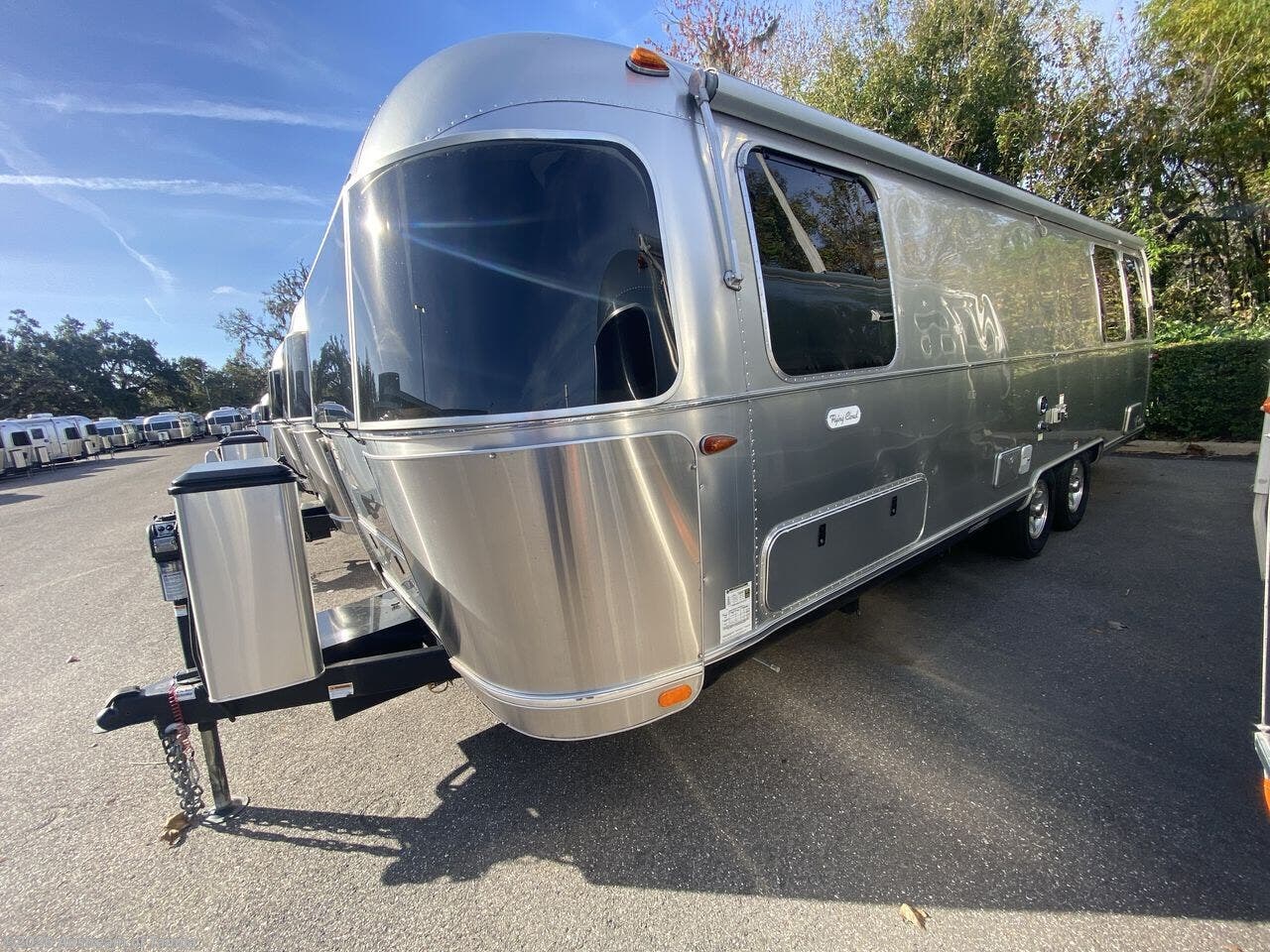 Used 2023 Airstream Flying Cloud 27FB Twin available in Dover, Florida