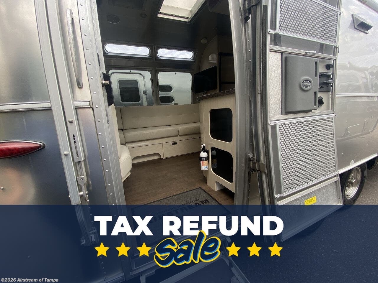 2017 Airstream International Serenity 27FB - Used Travel Trailer For Sale by Airstream of Tampa in Dover, Florida