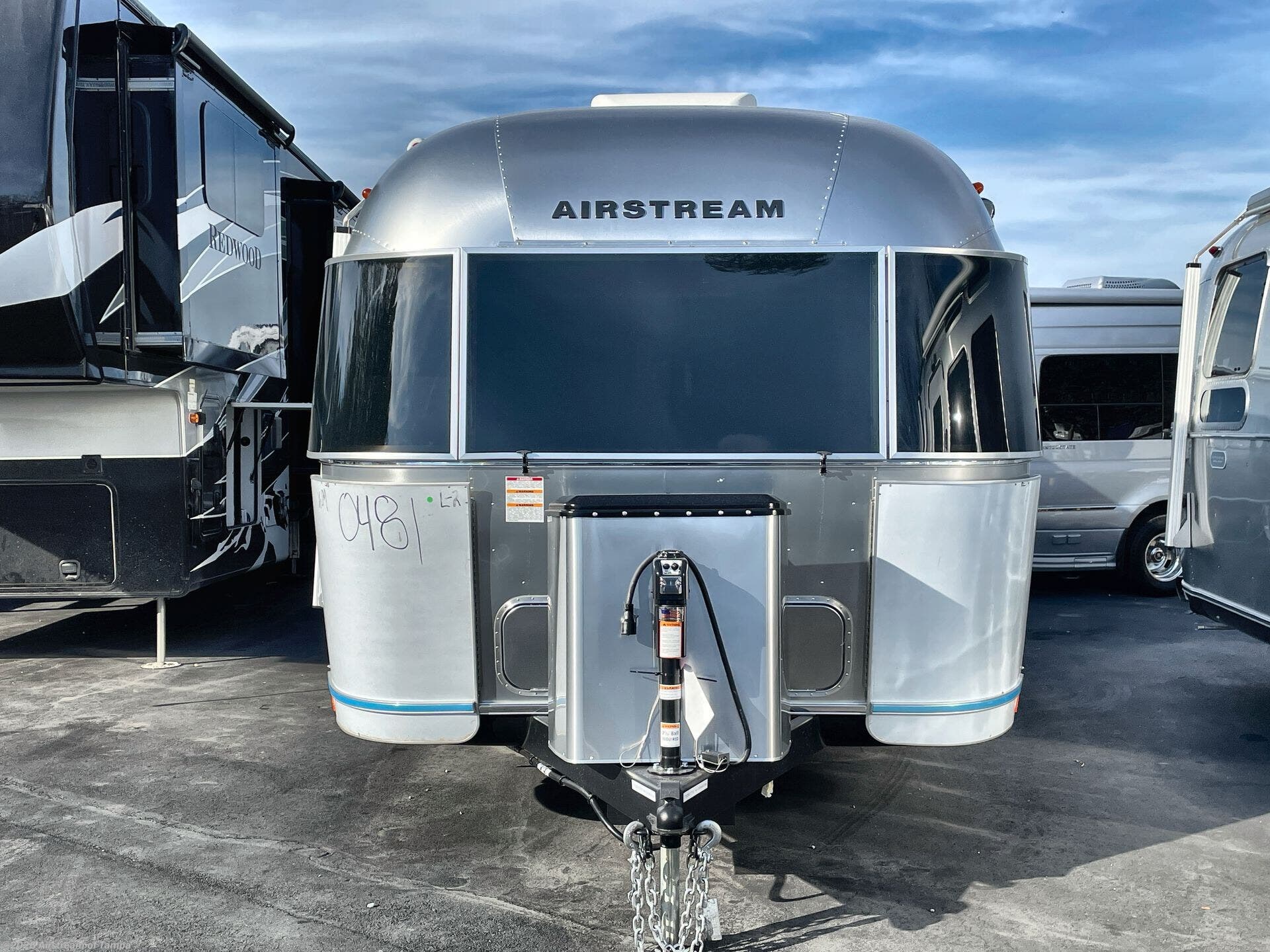 2026 Globetrotter 27FB Twin by Airstream from Airstream of Tampa in Dover, Florida
