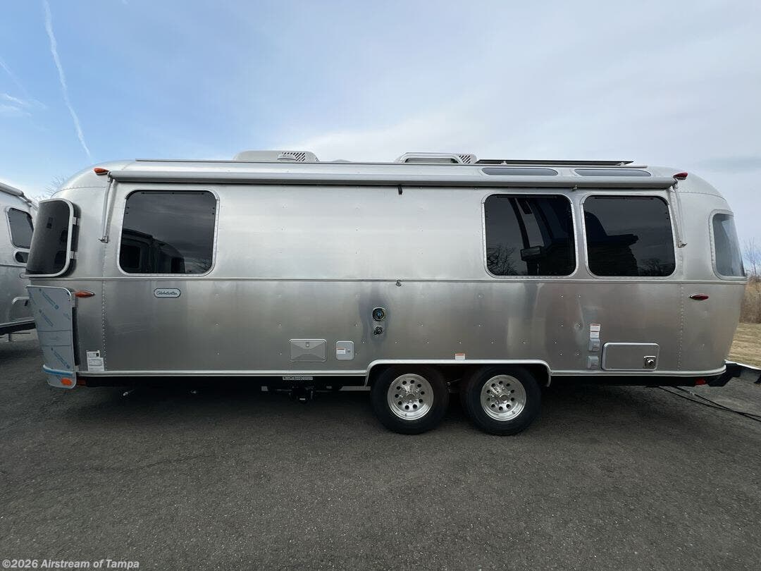 New 2025 Airstream Globetrotter 25FB-QUEEN available in Dover, Florida