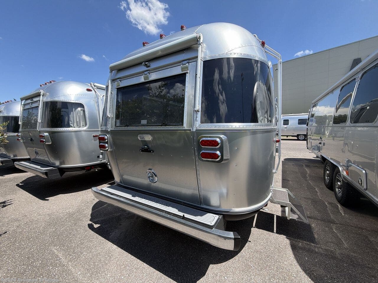 2026 Trade Wind 25FB by Airstream from Airstream of Tampa in Dover, Florida