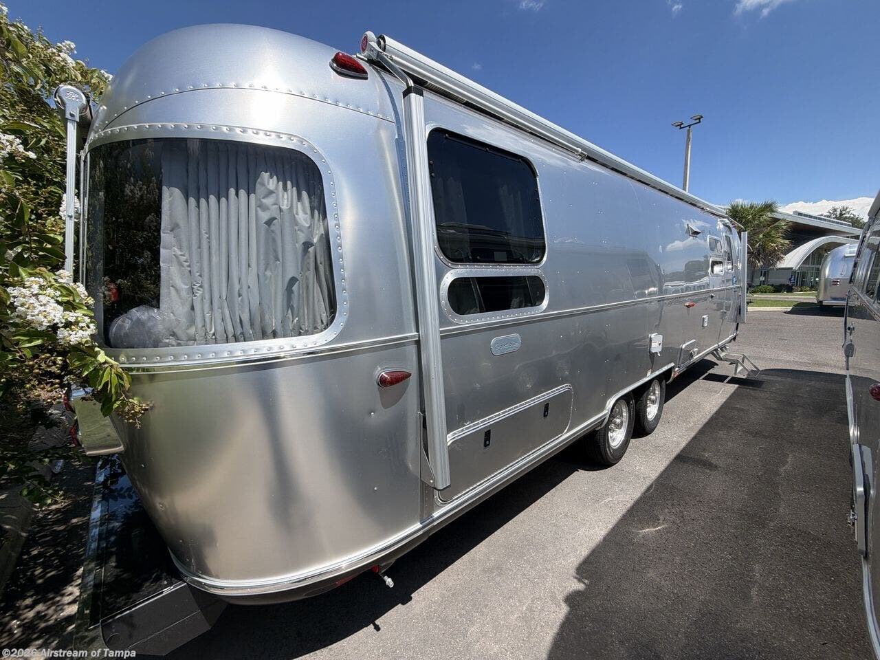 2026 Airstream Globetrotter 30RB Twin - New Travel Trailer For Sale by Airstream of Tampa in Dover, Florida